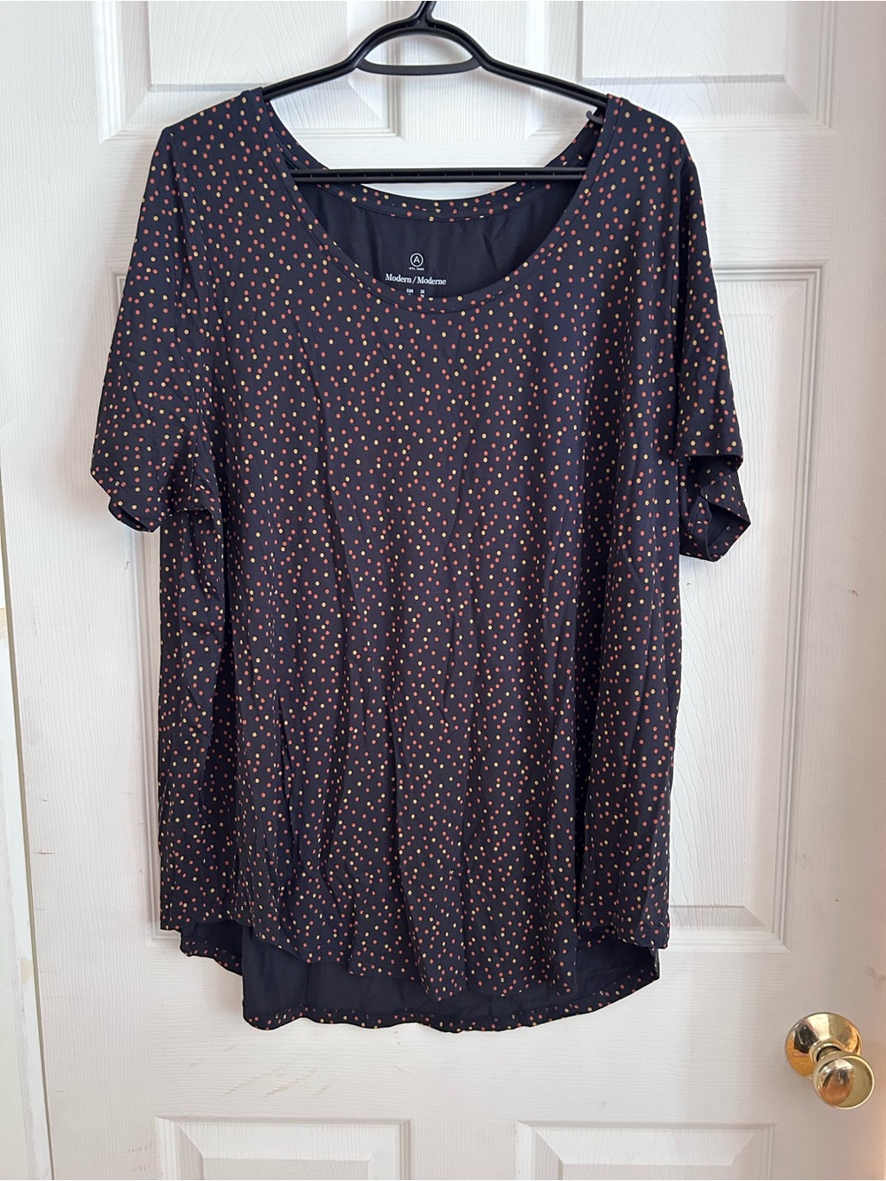 NWT Additionelle Black Short Sleeve Top with Coral Dot Print Size 3x